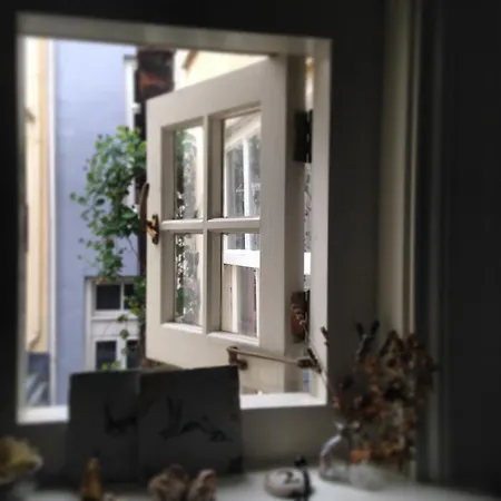 Bed and Breakfast The Blue Sheep 3*