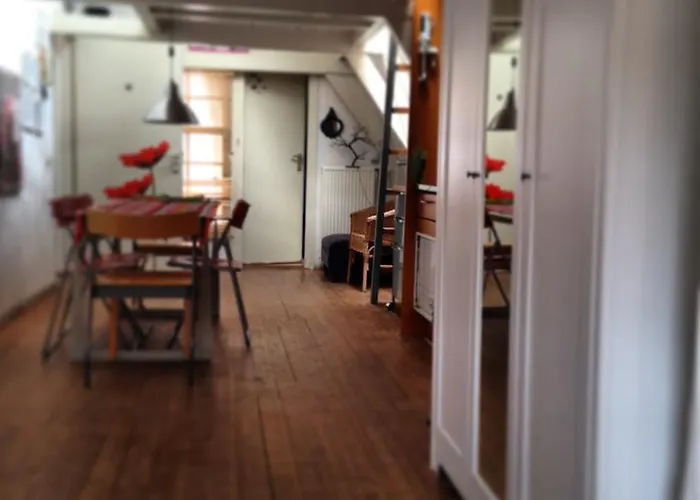 The Blue Sheep Bed & Breakfast 3*