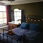 The Blue Sheep Bed & Breakfast 3*